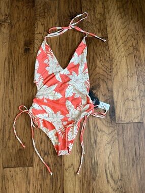 Amuse Society NWT Aalia One piece swimsuit size XS